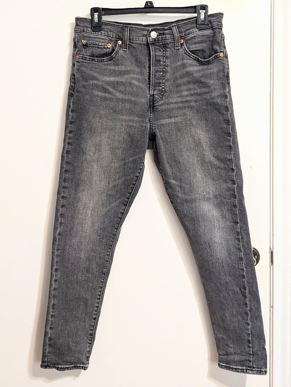 Levi's Skinny Grey High Rise Button Fly Jeans - Size 31